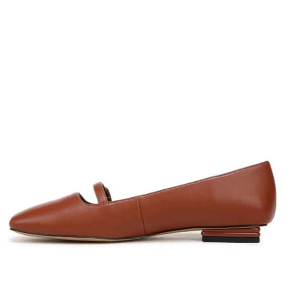 Franco Sarto Women's Tayana Mary Jane Flat (WIDE) - Picture 9 of 9